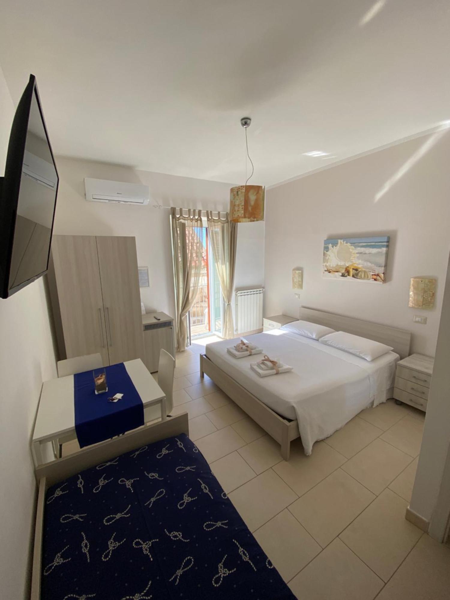 B&B Degli Aranci Palinuro Exteriör bild