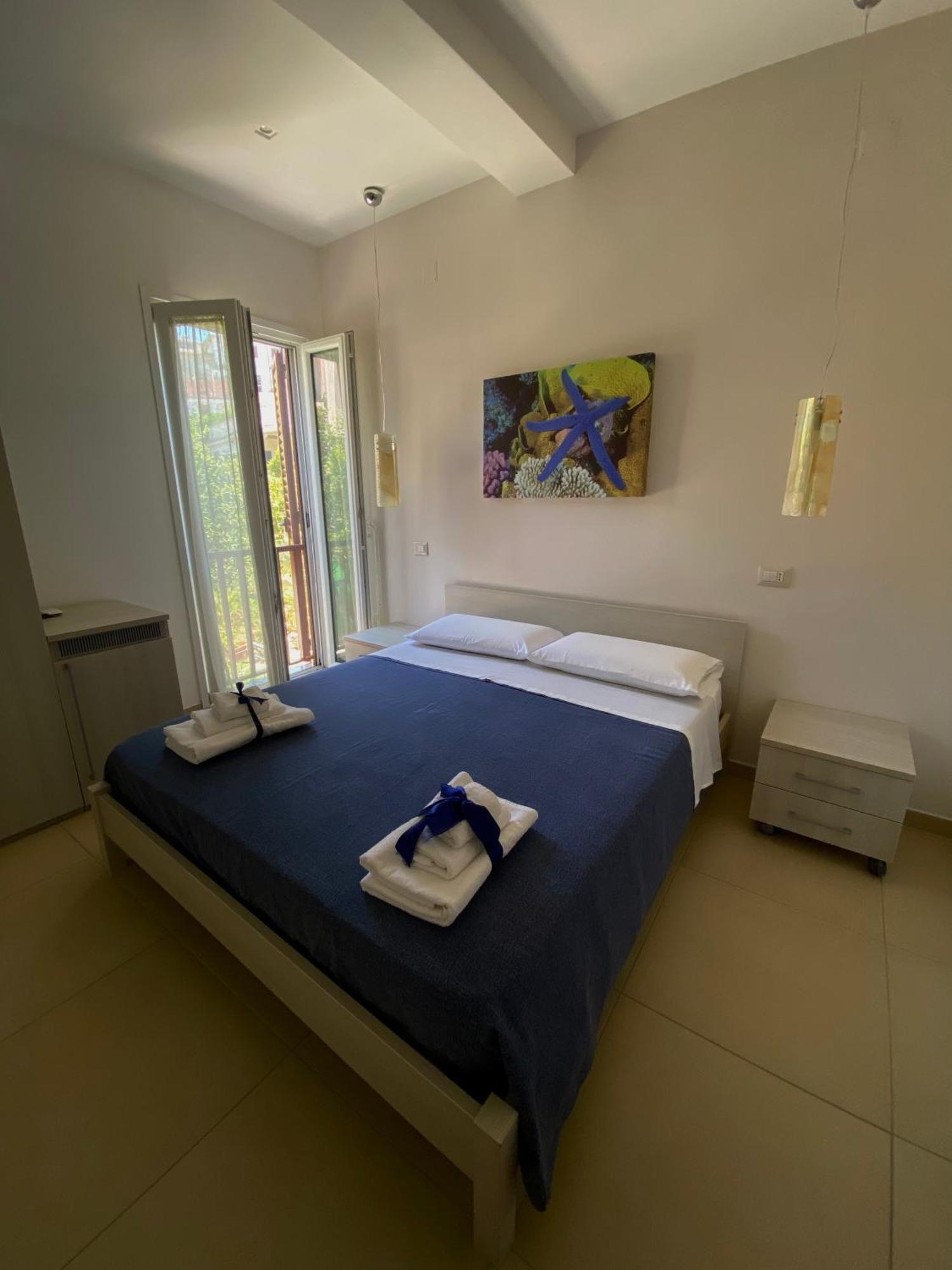 B&B Degli Aranci Palinuro Exteriör bild