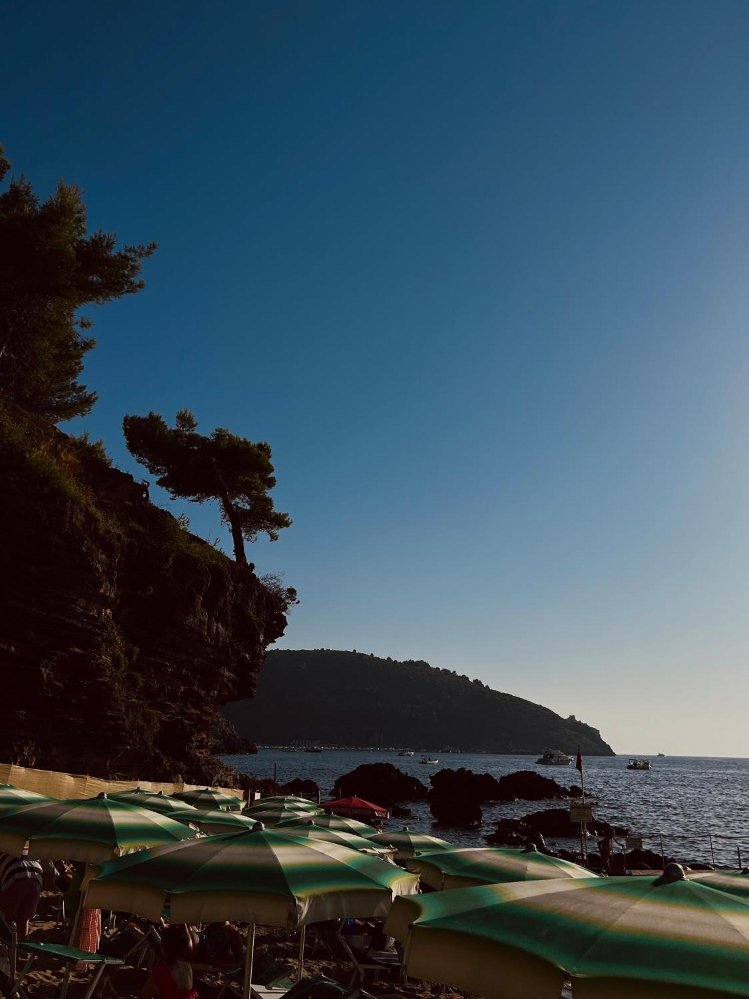 B&B Degli Aranci Palinuro Exteriör bild