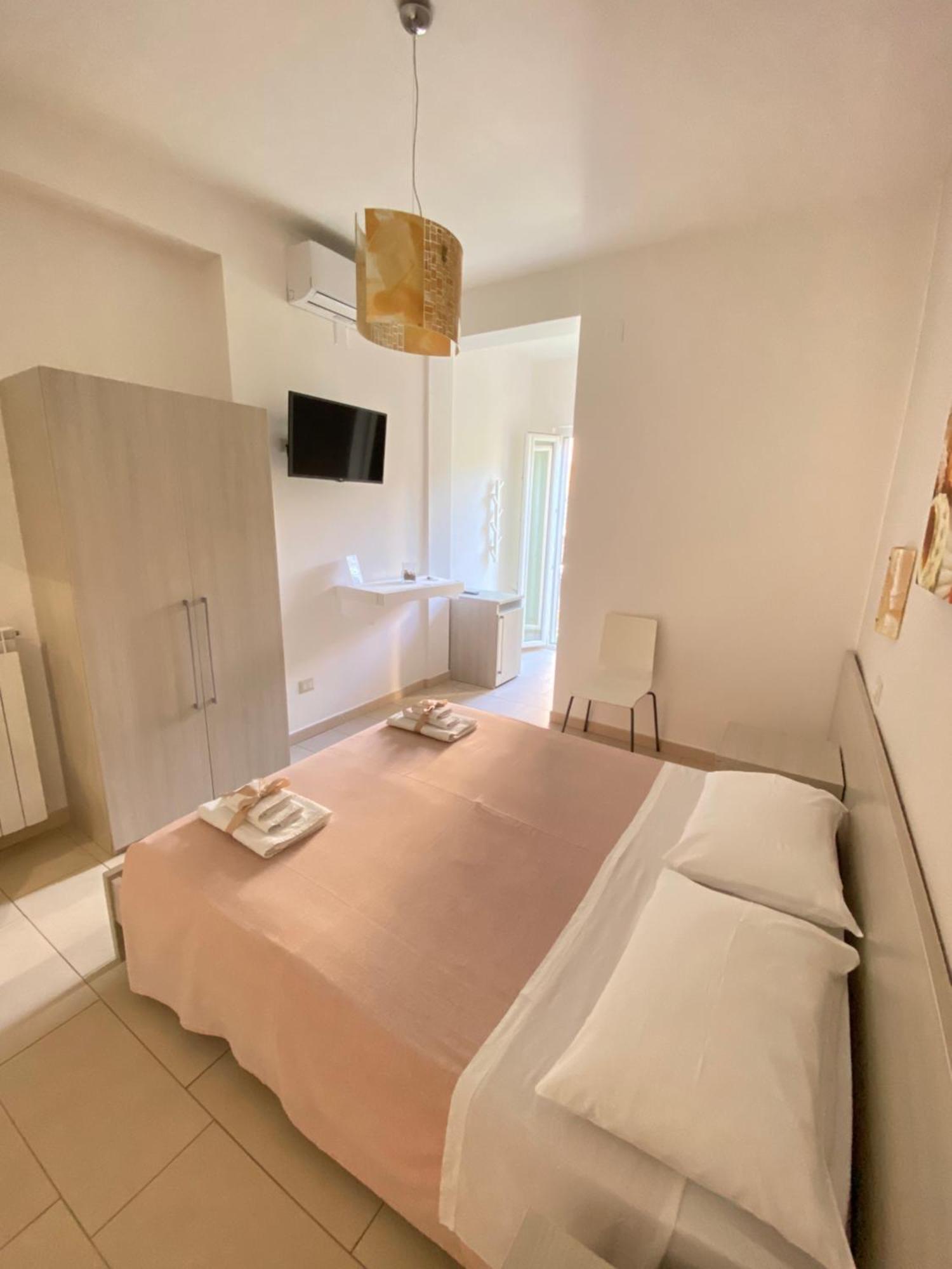 B&B Degli Aranci Palinuro Exteriör bild